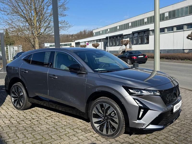 Neu Renault Rafale Techno 131 PS (96 kW) 2026 Schwarz SUV