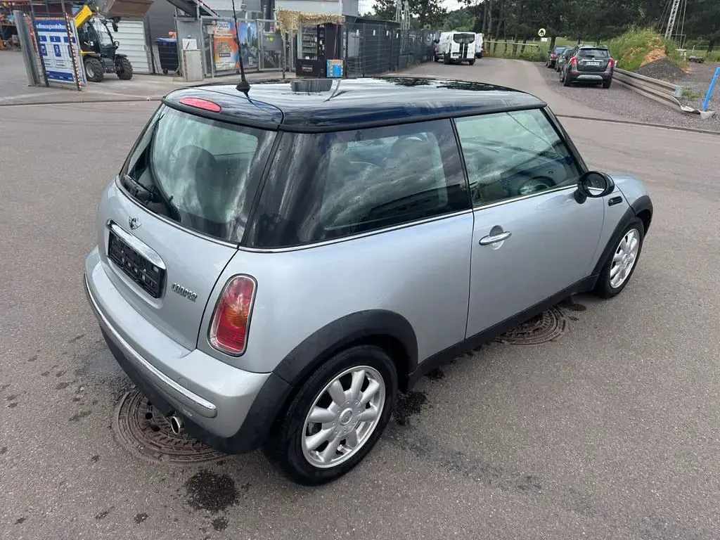 Gebraucht Mini Cooper 116 PS (85 kW) 2001 Silber Kleinwagen