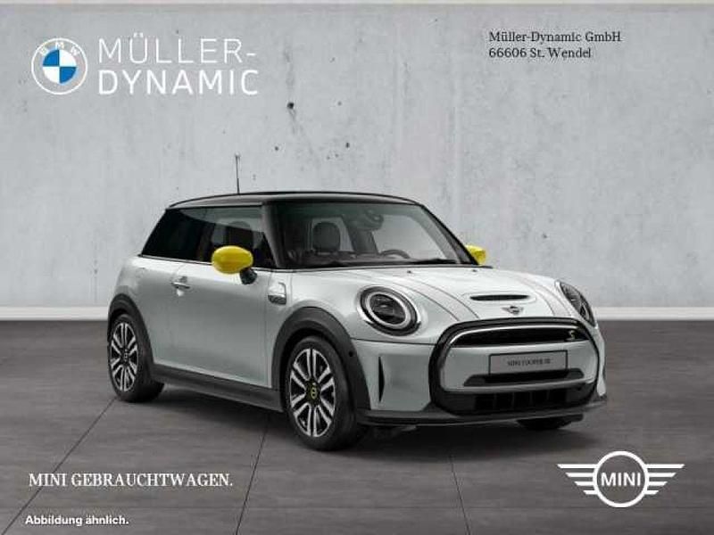 White silver (metallic) Gebraucht 2022 Mini Cooper Kleinwagen | 18.911 € (Fairer Preis) - Bild 1/4