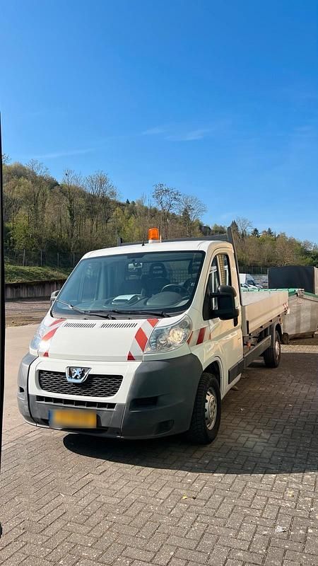 Gebraucht Peugeot Boxer 120 PS (88 kW) 2009 Weiß Van