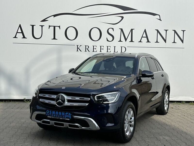 Cavansitblau metalliclack Gebraucht 2022 Mercedes GLC220 SUV | 35.950 € (Superpreis) - Bild 1/4