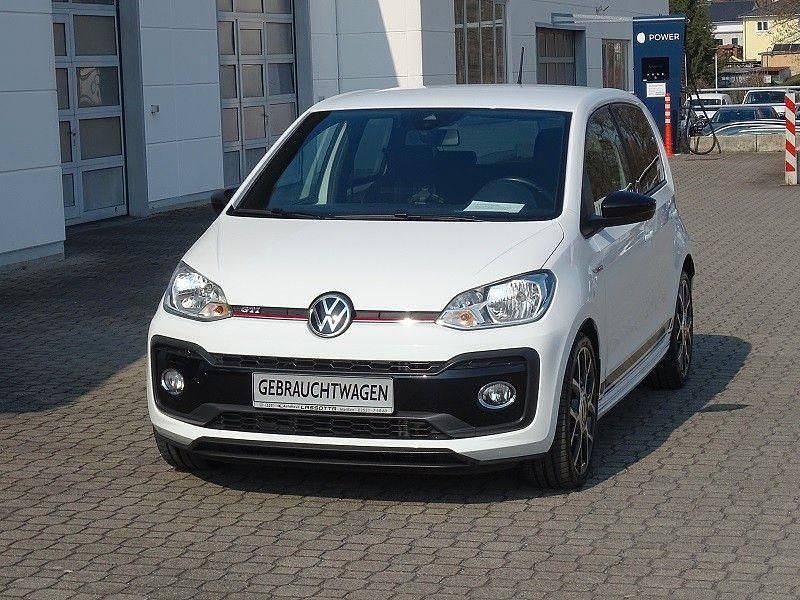 Gebraucht VW up! Beats 116 PS (85 kW) 2021 Weiß Kleinwagen