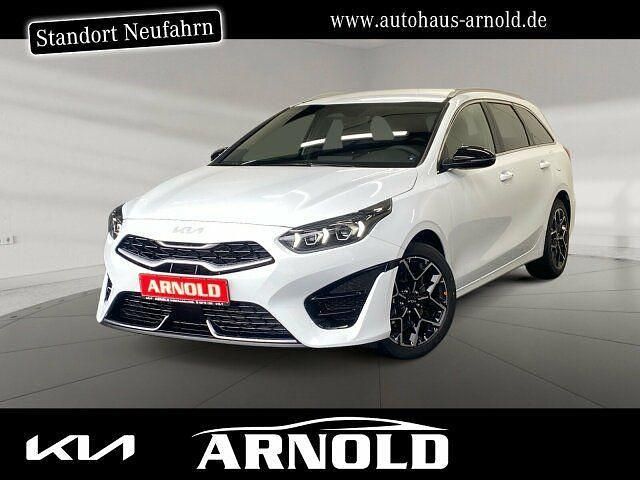 Weiß (carraraweiß) Neu 2025 Kia Ceed Sportswagon GT-Line Kombi | 27.250 € - Bild 1/4