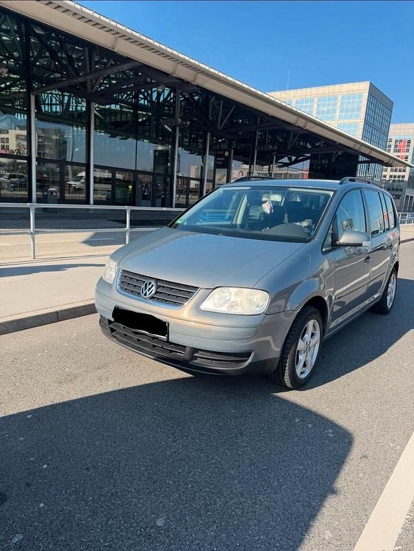 Gebraucht VW Touran 105 PS (77 kW) 2004 Andere farben Van / Kleinbus