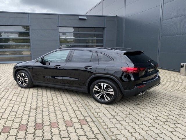 Gebraucht Mercedes GLA180 Progressive 136 PS (100 kW) 2023 Othercolor SUV