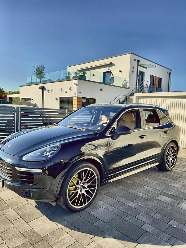 Gebraucht Porsche Cayenne 262 PS (192 kW) 2015 Schwarz SUV