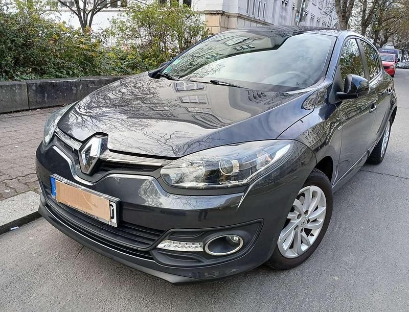 Gebraucht Renault Mégane 116 PS (85 kW) 2014 Grau Limousine