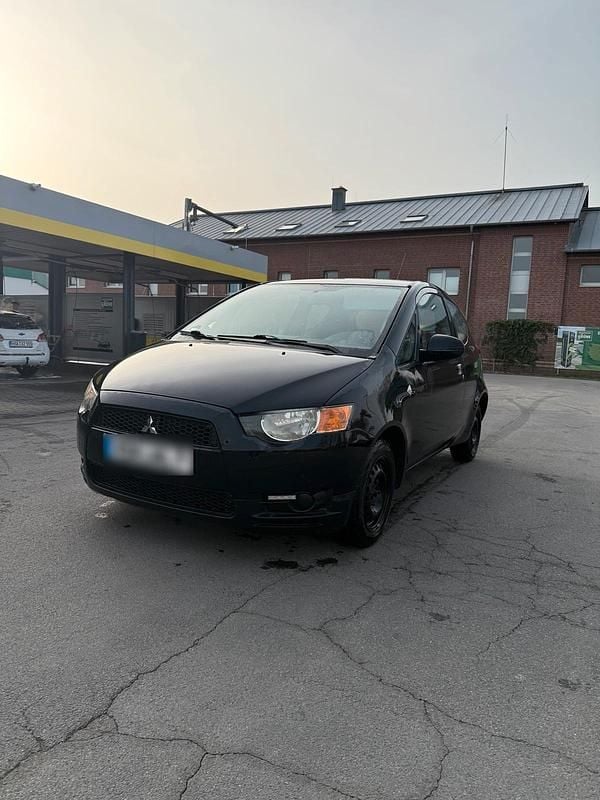 Gebraucht Mitsubishi Colt 95 PS (69 kW) 2010 Schwarz Kleinwagen