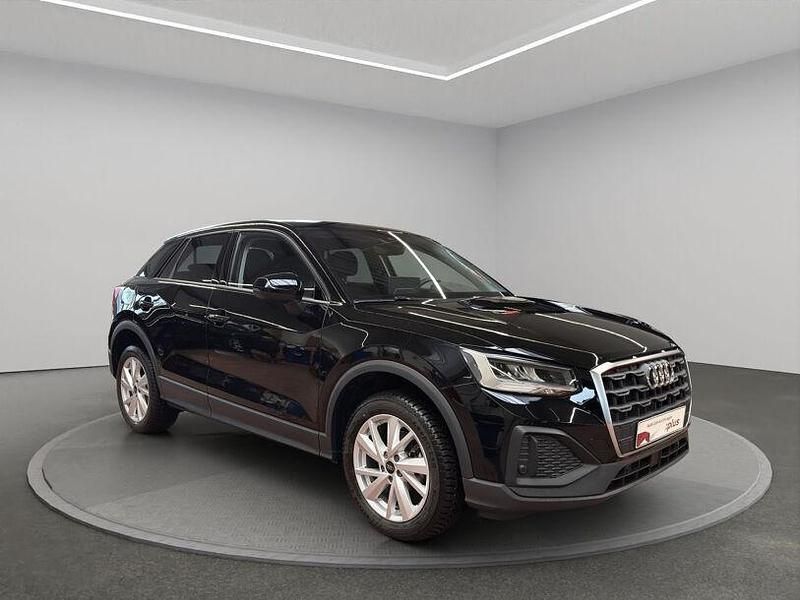Gebraucht Audi Q2 Ambiente 150 PS (110 kW) 2025 Brillantschwarz SUV