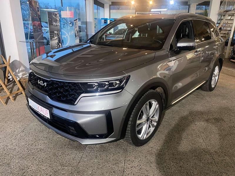 Gebraucht Kia Sorento Platinum 179 PS (131 kW) 2021 (klg) stahlgrau met. SUV