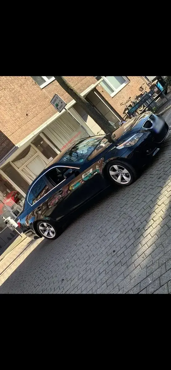 Gebraucht BMW 520 170 PS (125 kW) 2004 Schwarz Limousine