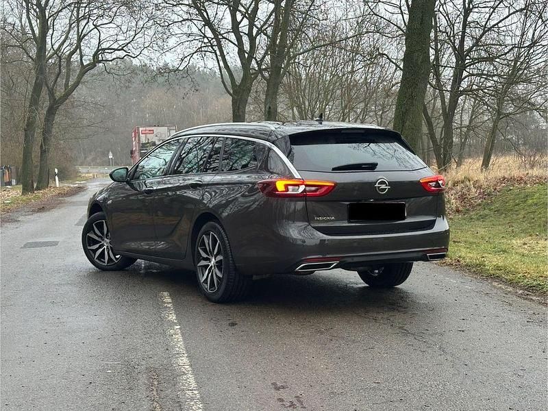 Gebraucht Opel Insignia Elegance 174 PS (127 kW) 2021 Braun Kombi