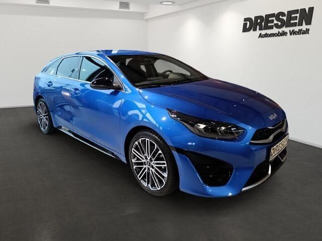 Gebraucht Kia Ceed GT-Line 140 PS (102 kW) 2024 Css) lunar silver m (silber Kleinwagen