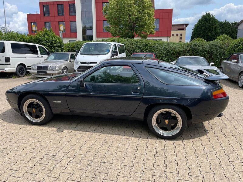 Second-hand Porsche 928 320 CP (235 kW) 1987 Albastru Coupe