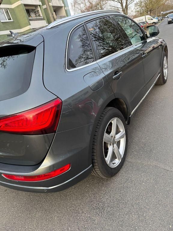 Gebraucht Audi Q5 S-Line 177 PS (130 kW) 2013 Grau SUV