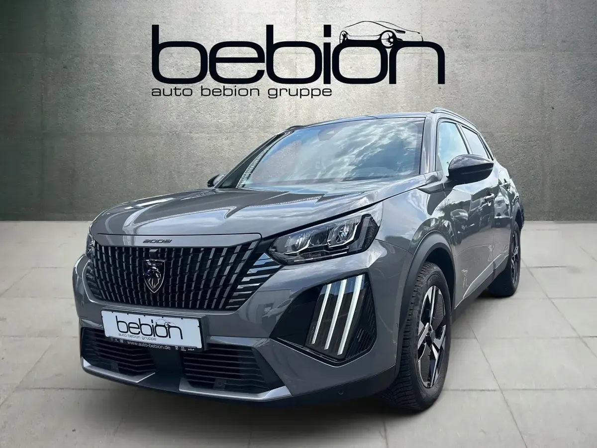Gebraucht Peugeot 2008 Allure 131 PS (96 kW) 2024 SUV