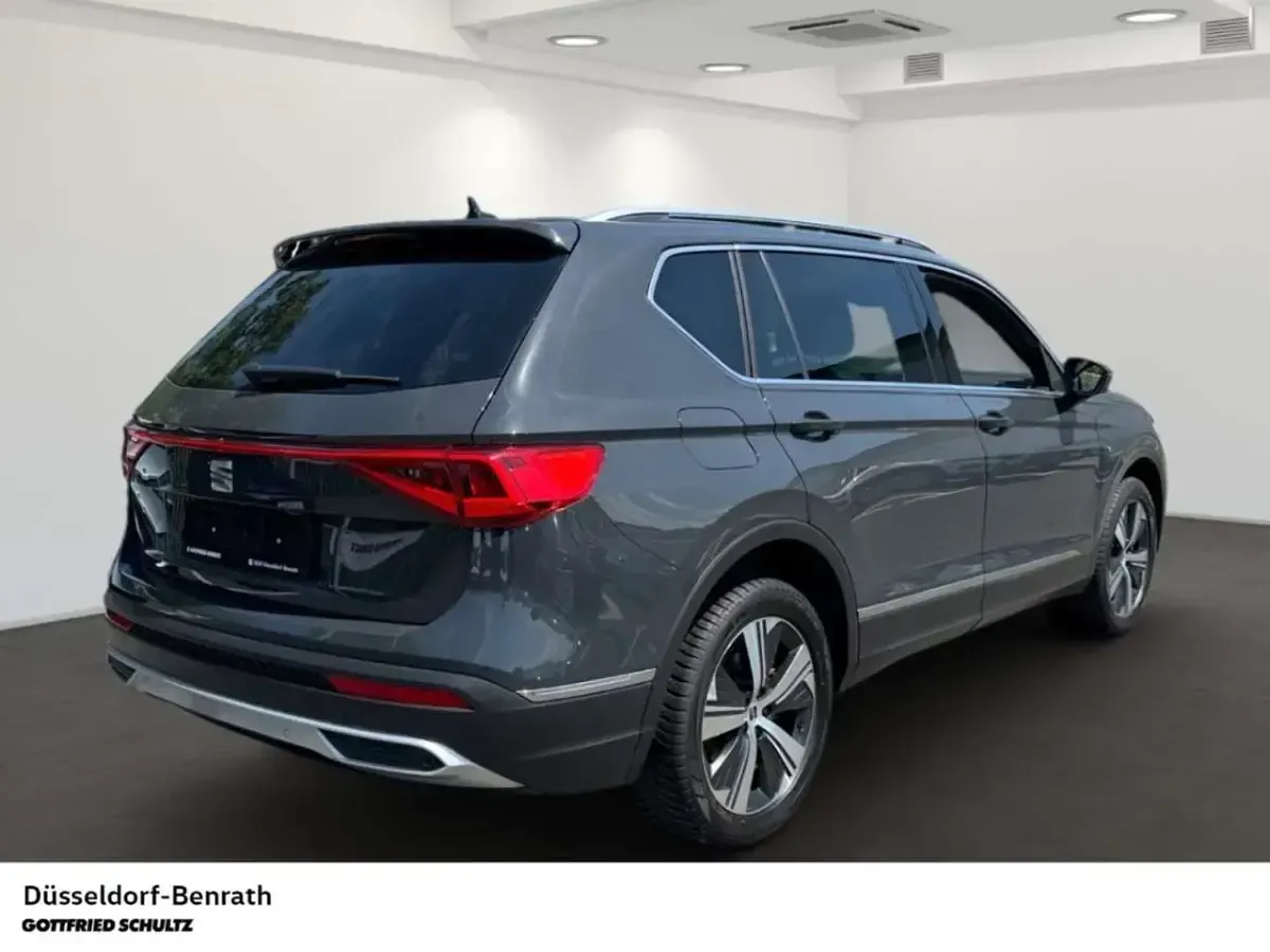 Gebraucht Seat Tarraco Xperience 245 PS (180 kW) 2023 Grau SUV
