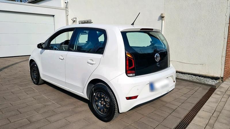 Gebraucht VW up! 75 PS (55 kW) 2019 Weiß Kleinwagen