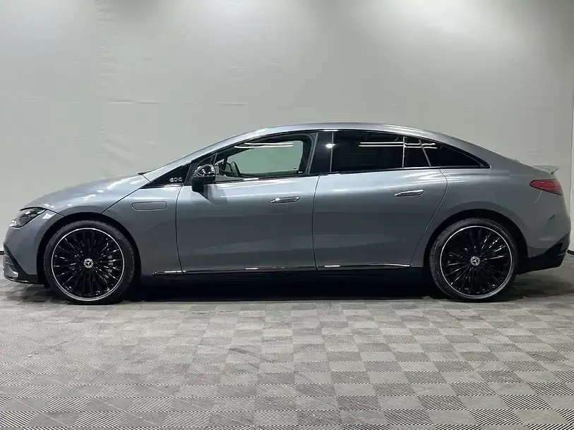 Gebraucht Mercedes EQE350 Premium 214 kW (292 PS) 2025 Lack selenitgrau Limousine