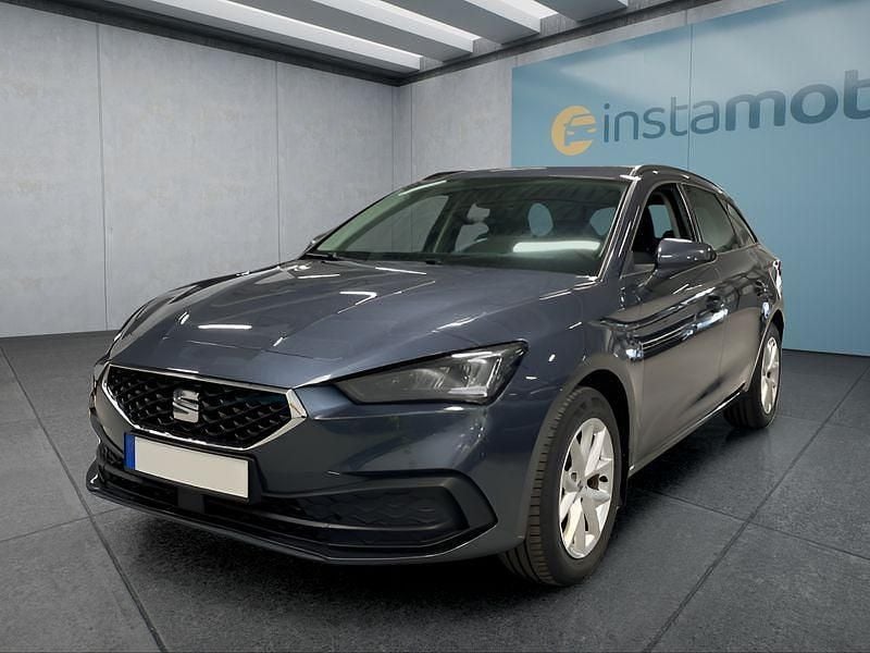 Grau Gebraucht 2024 Seat Leon ST Style Kombi | 21.749 € (Fairer Preis) - Bild 1/4