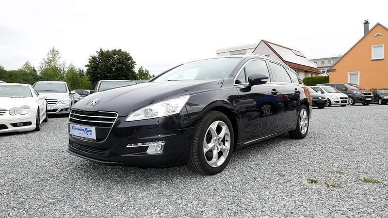 Gris haria 2 Gebraucht 2012 Peugeot 508 Active Kombi | 8.900 € - Bild 1/4