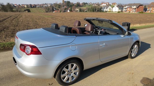 Gebraucht VW Eos Edition 140 PS (102 kW) 2009 Silber metallic Cabrio