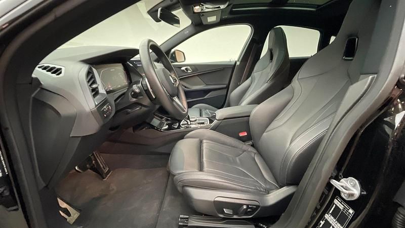 Gebraucht BMW M235 Efficient Dynamics 306 PS (225 kW) 2025 Saphirschwarz metallic