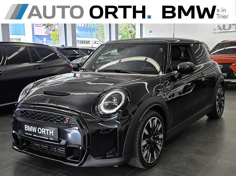 Schwarz Gebraucht 2022 Mini Cooper S Kleinwagen | 28.800 € (Etwas zu teuer) - Bild 1/4