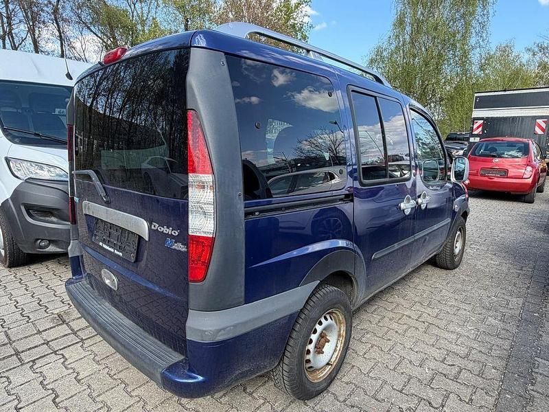 Gebraucht Fiat Doblò 105 PS (77 kW) 2004 Blau Van / Kleinbus