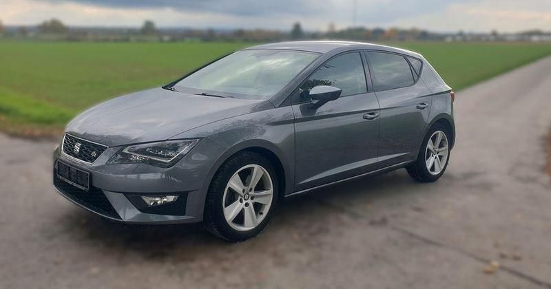 Grau Gebraucht 2015 Seat Leon FR Limousine | 9.900 € (Guter Preis) - Bild 1/4