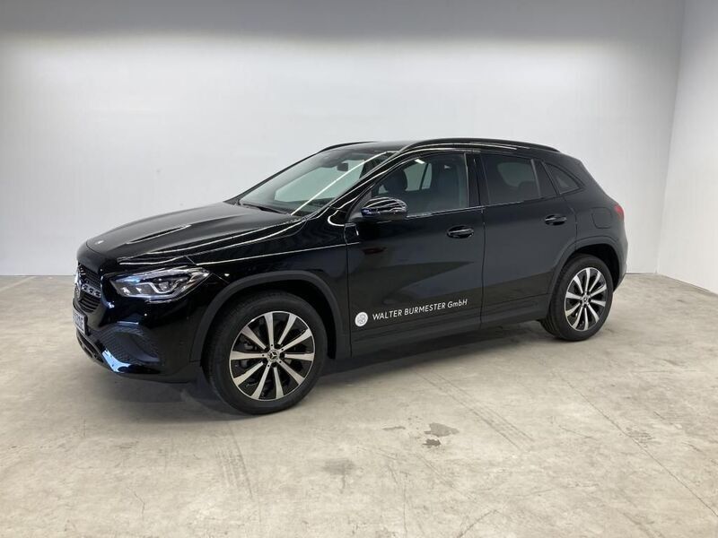 Schwarz Gebraucht 2023 Mercedes GLA250 Night SUV | 40.890 € (Fairer Preis) - Bild 1/4