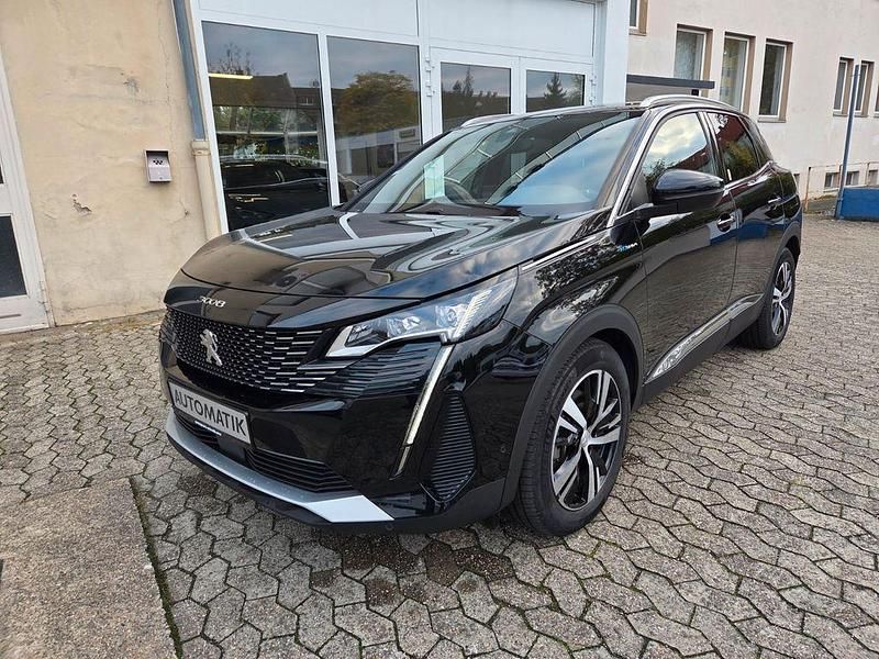 Noir perla nera Gebraucht 2022 Peugeot 3008 GT SUV | 26.990 € (Fairer Preis) - Bild 1/4
