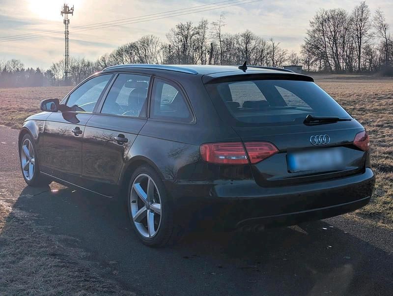 Gebraucht Audi A4 S-Line 143 PS (105 kW) 2010 Schwarz Kombi