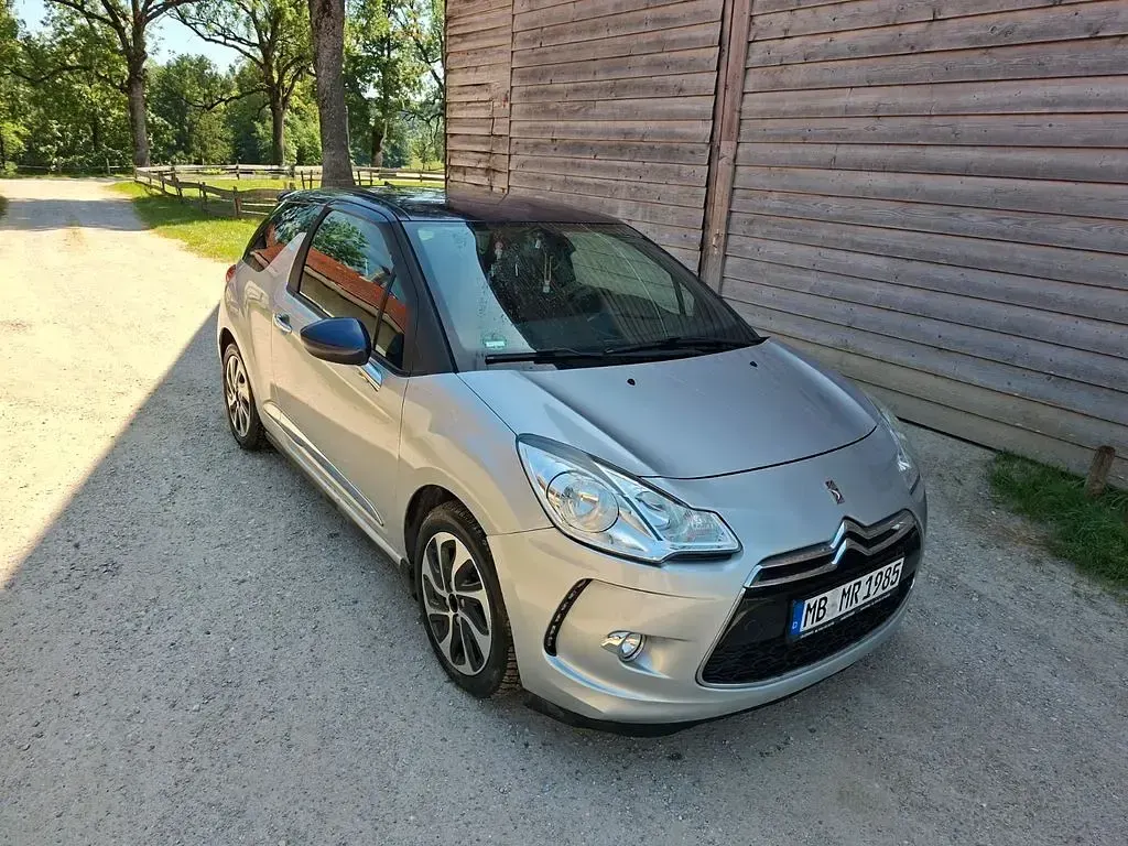 Gebraucht Citroën DS3 So Chic 92 PS (67 kW) 2013 Silber Limousine