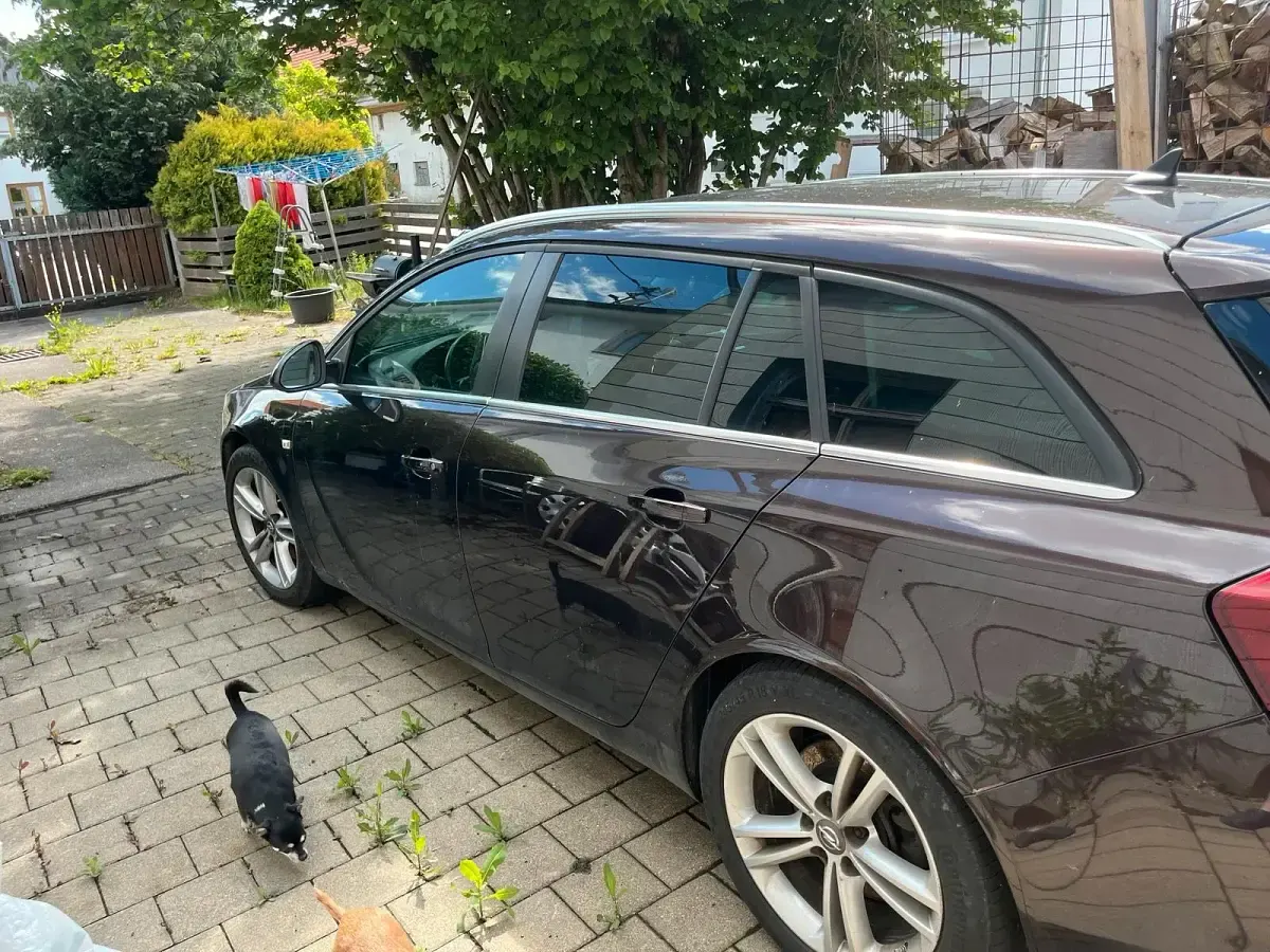 Gebraucht Opel Insignia 170 PS (125 kW) 2015 Braun Kombi