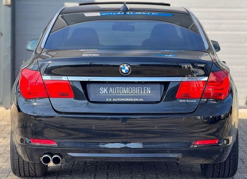 Gebraucht BMW 730L Executive 211 PS (155 kW) 2012 Schwarz Limousine