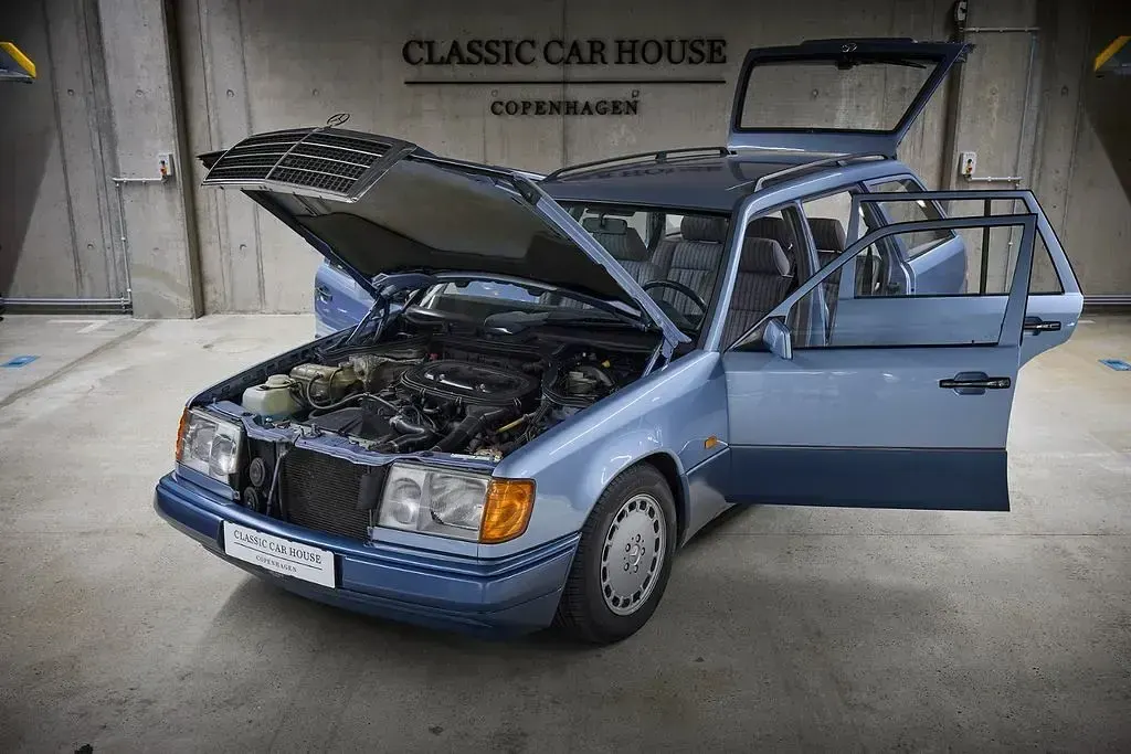 Gebraucht Mercedes 230 1990 Blau Limousine