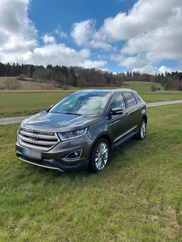 Usado Ford Edge 210 HP (154 kW) 2017 Cinzento SUV