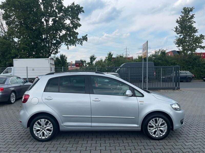 Gebraucht VW Golf Plus Life 122 PS (89 kW) 2013 Silber Van / Kleinbus