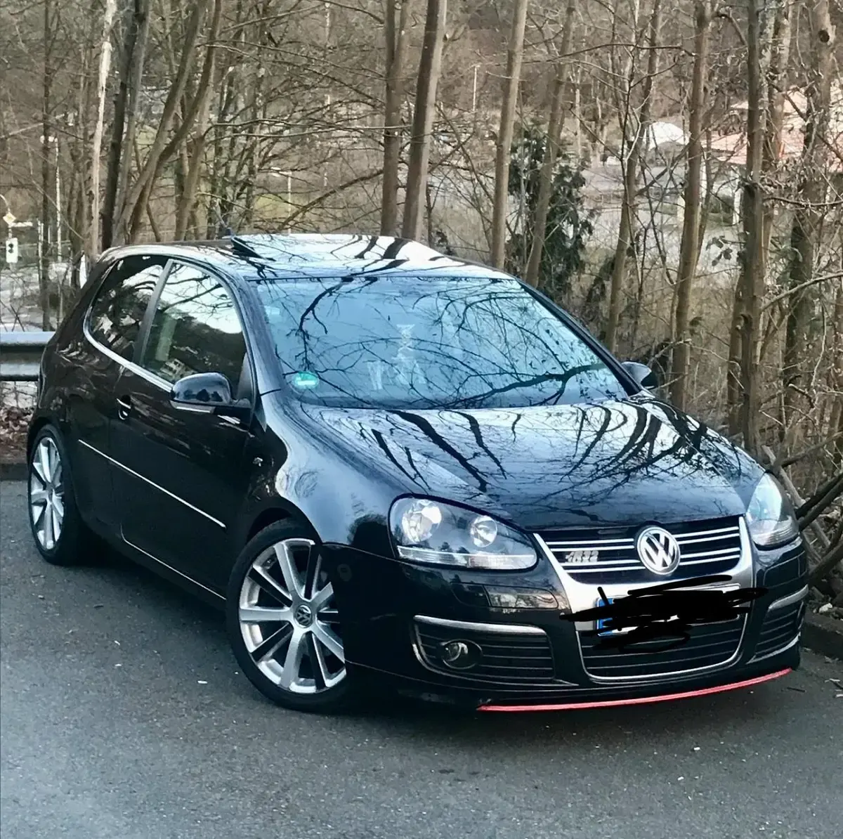 Gebraucht VW Golf V 140 PS (102 kW) 2008 Schwarz Kleinwagen
