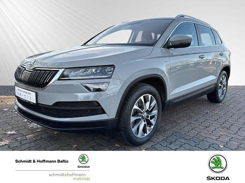 Steelgrau Gebraucht 2022 Skoda Karoq Clever SUV | 27.329 € (Guter Preis) - Bild 1/4