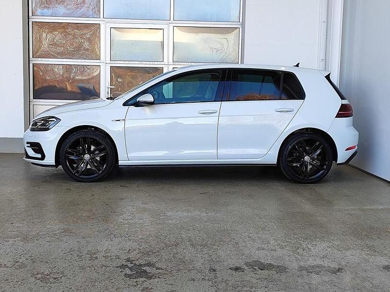 Gebraucht VW Golf VII R-line 150 PS (110 kW) 2018 Pure white Limousine