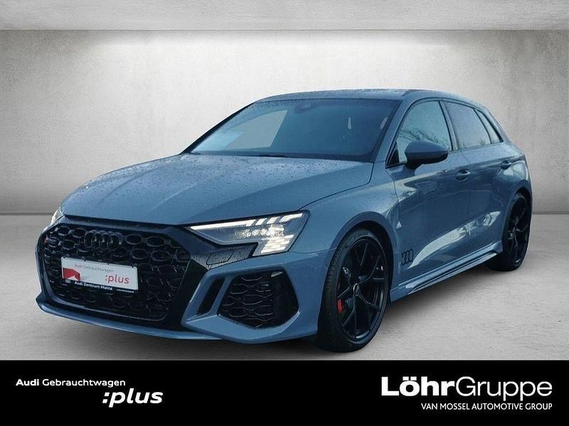Grau Gebraucht 2024 Audi RS3 Sport Limousine | 53.480 € (Superpreis) - Bild 1/4