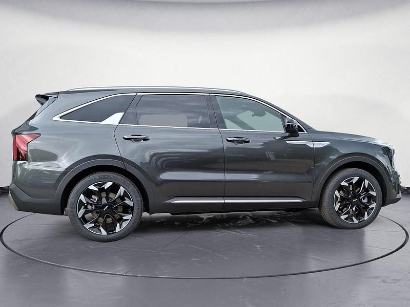 Gebraucht Kia Sorento Platinum 193 PS (141 kW) 2025 Grau SUV
