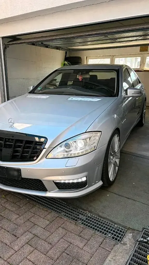 Używany Mercedes S500 435 KM (319 kW) 2011 Srebrny Sedan/Limuzyna