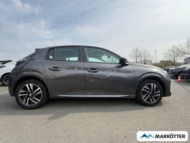 Gebraucht Peugeot 208 Active 101 PS (74 kW) 2024 Grau Kleinwagen