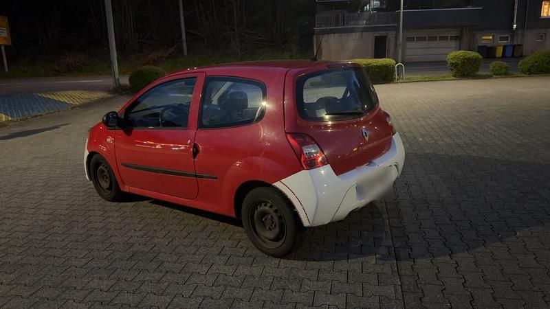 Usado Renault Twingo 76 HP (55 kW) 2009 Vermelho Citadino