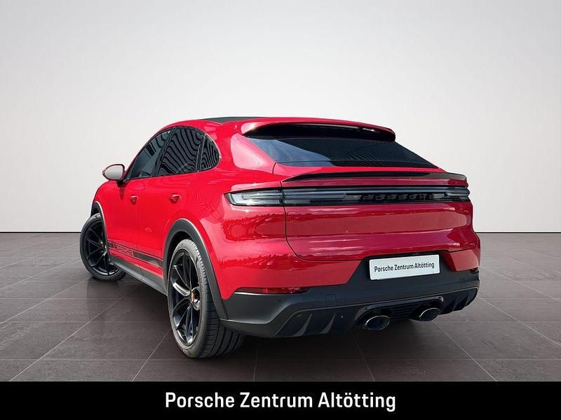 Gebraucht Porsche Cayenne GTS 500 PS (367 kW) 2024 Rot SUV