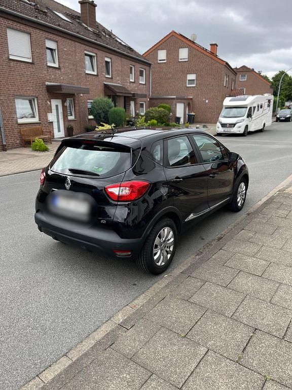 Gebraucht Renault Captur 90 PS (66 kW) 2014 Schwarz SUV