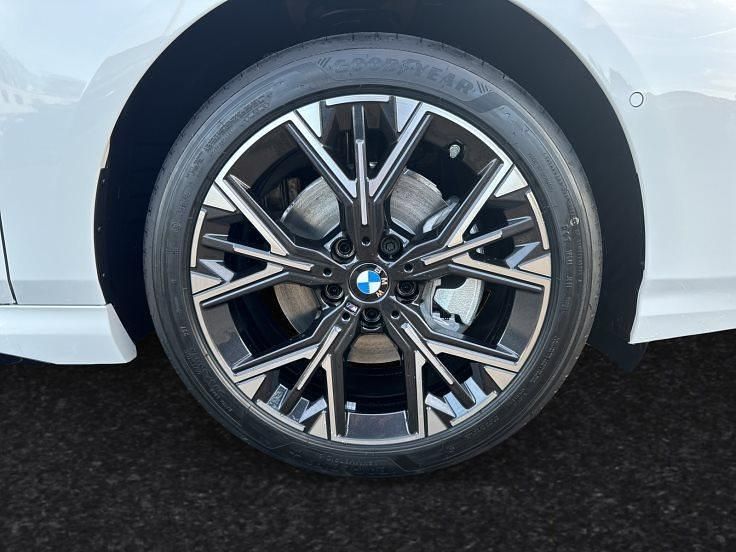 Nowe BMW 116 Efficient Dynamics 122 KM (89 kW) 2025 Biały Hatchback